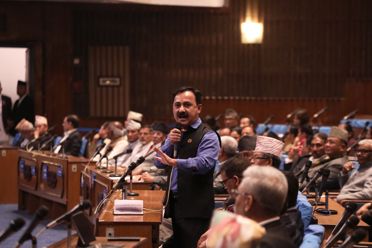 विश्वप्रकाशको प्रश्नः तीनकुने घटनाले सबैको हृदय दुख्यो, पूर्वराजाको किन दुखेन्?