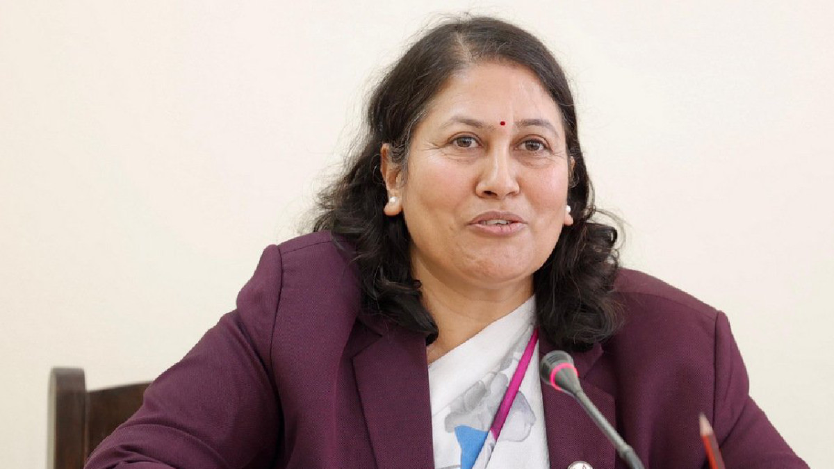 शिक्षामन्त्री विद्या भट्टराईले दिइन् राजीनामा