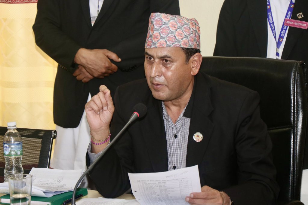 रामहरि खतिवडा समितिमा नजाने, गाडी आजै फर्काउने