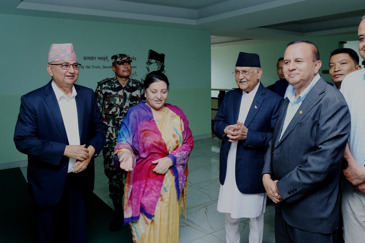 विद्या भण्डारीको आग्रहमा भेट भएको हो, पार्टीभित्र मतभेद छैनः केपी ओली